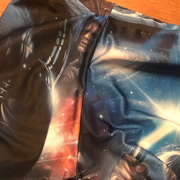 Black Milk Star Wars Montage leggings medium - Picture 5 of 6